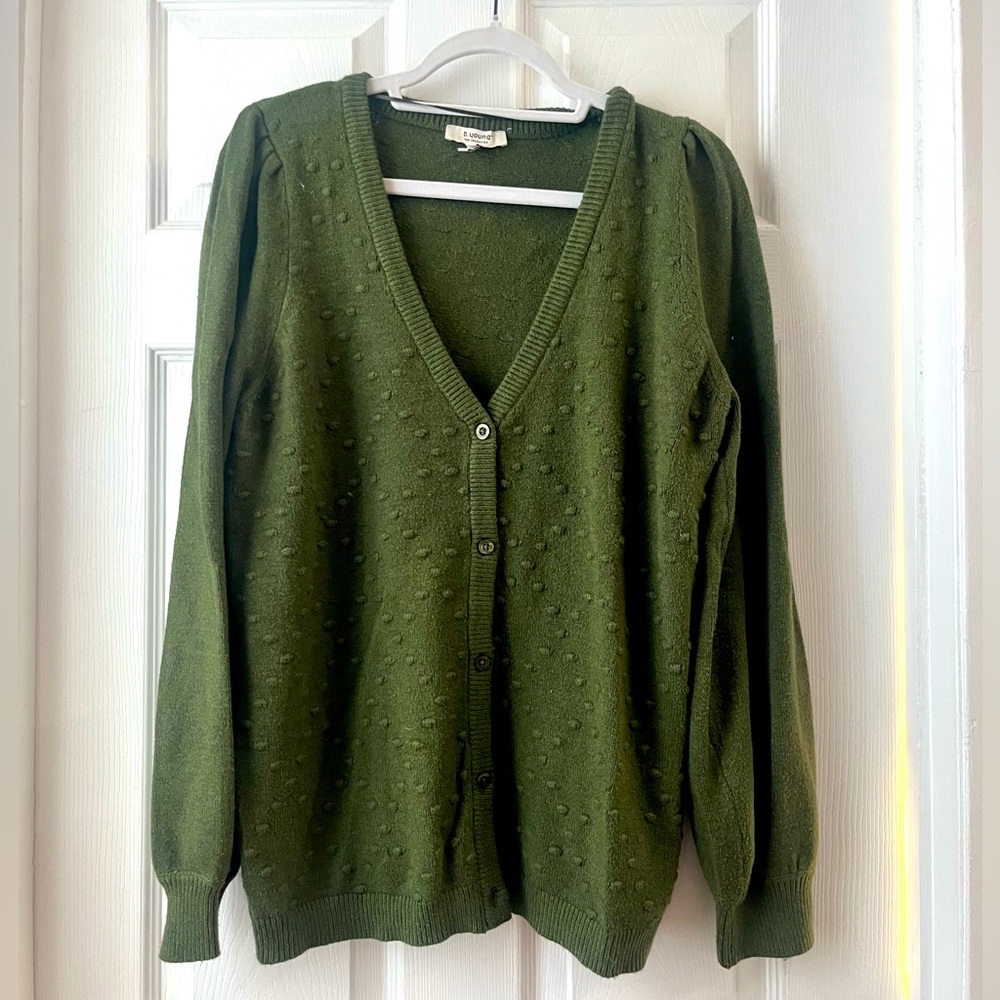 Olive green like new cardigan